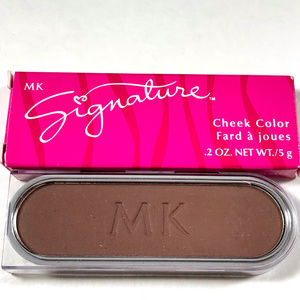 MARY KAY Signature NIB Rare Blush SILKY PLUM